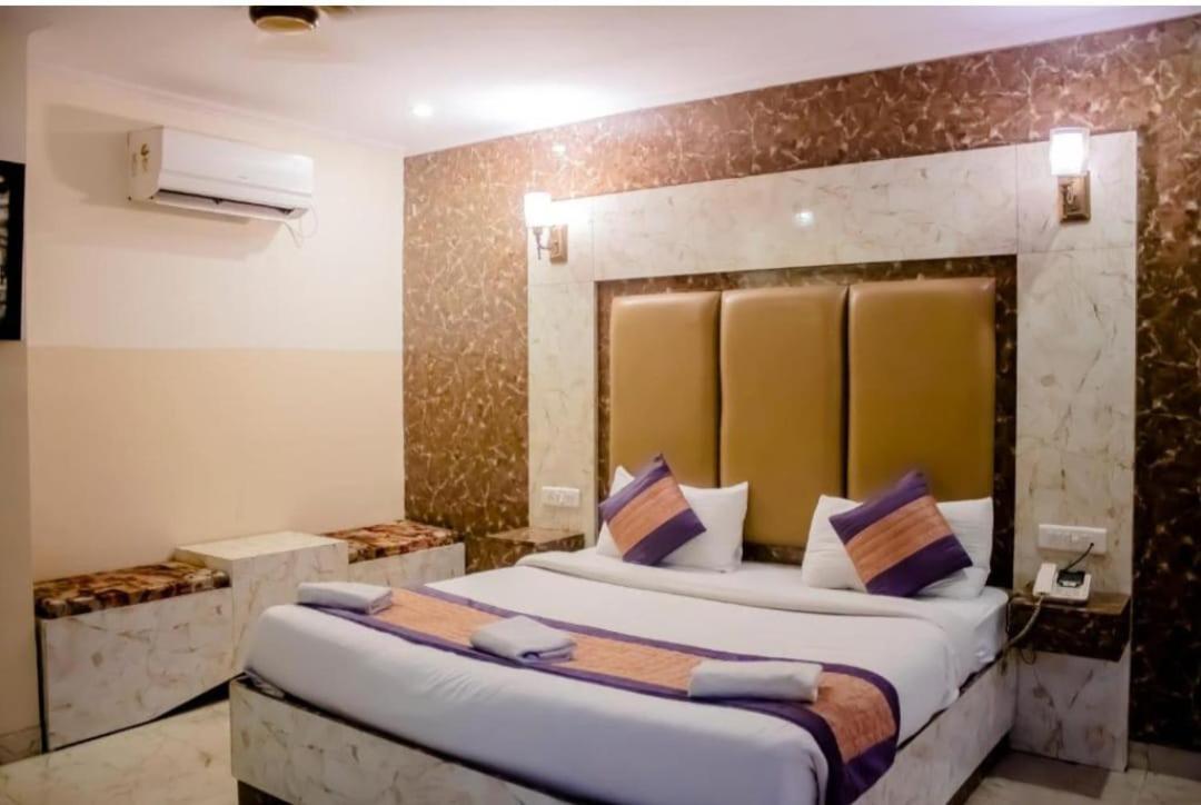 Hotel Airport Inn Near Delhi Airport New Delhi Exterior photo